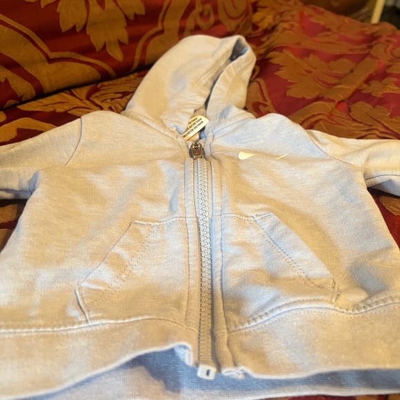 Infant Nike Hoodie Jacket - Picture 4 of 4